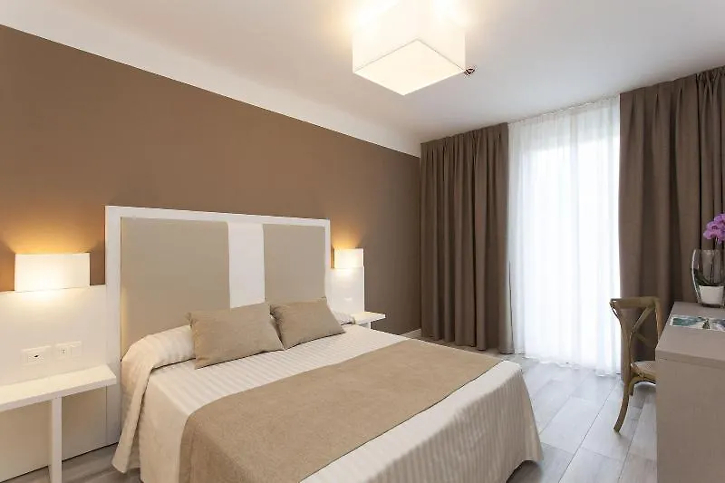 Hotel Greif Лидо-ди-Езоло 3*,